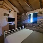 Koki Eco House Vikendica